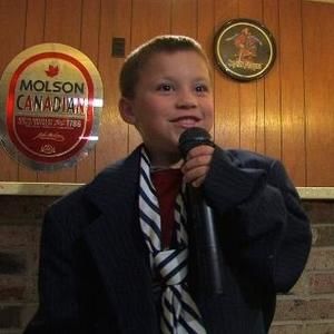 Meet your Posher, Troy